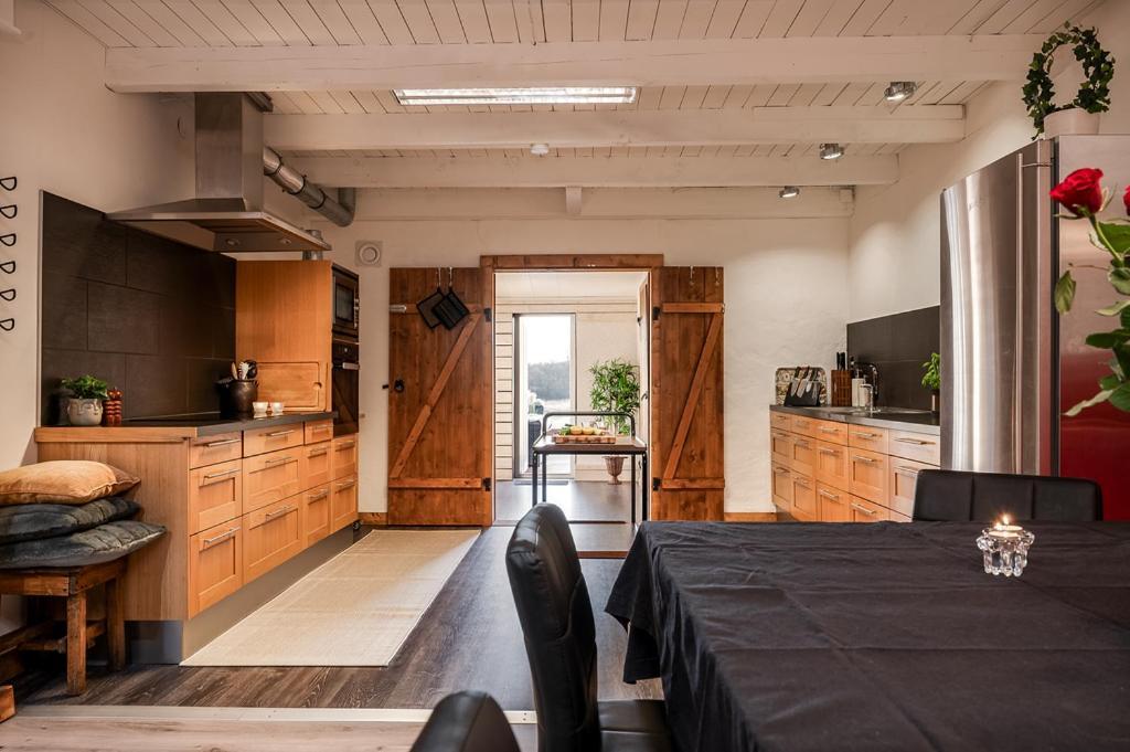 Unique Rustic Property In Skane Linderod Экстерьер фото